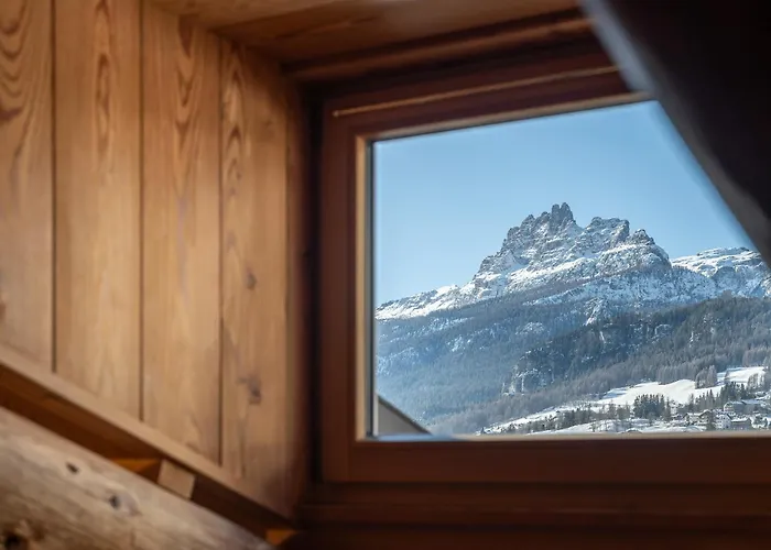 Apartment Cortina